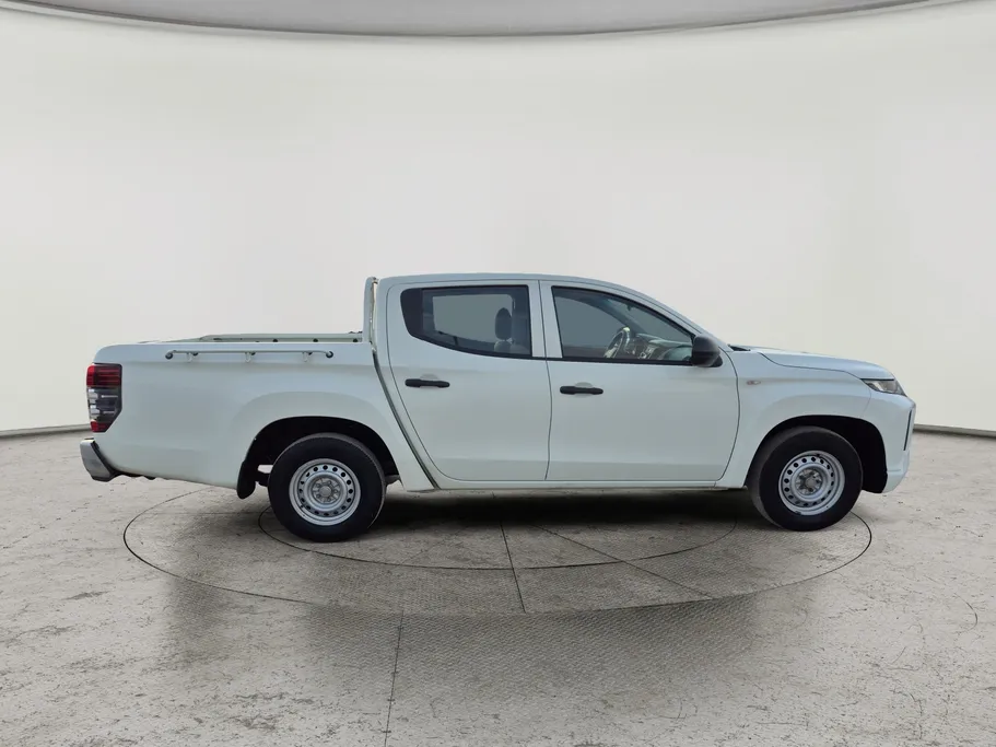 2021 Mitsubishi L200 Double Cap 