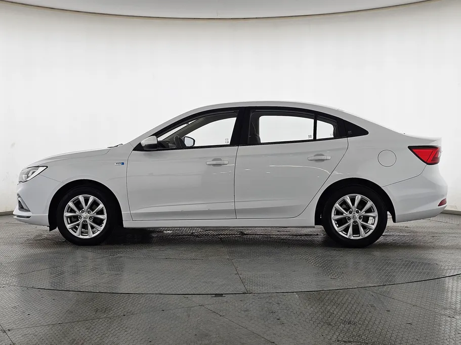 2023 MG 5 STD 