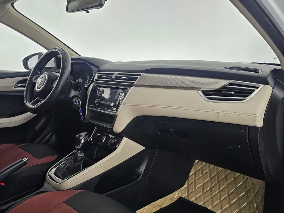 2023 MG 5 STD 