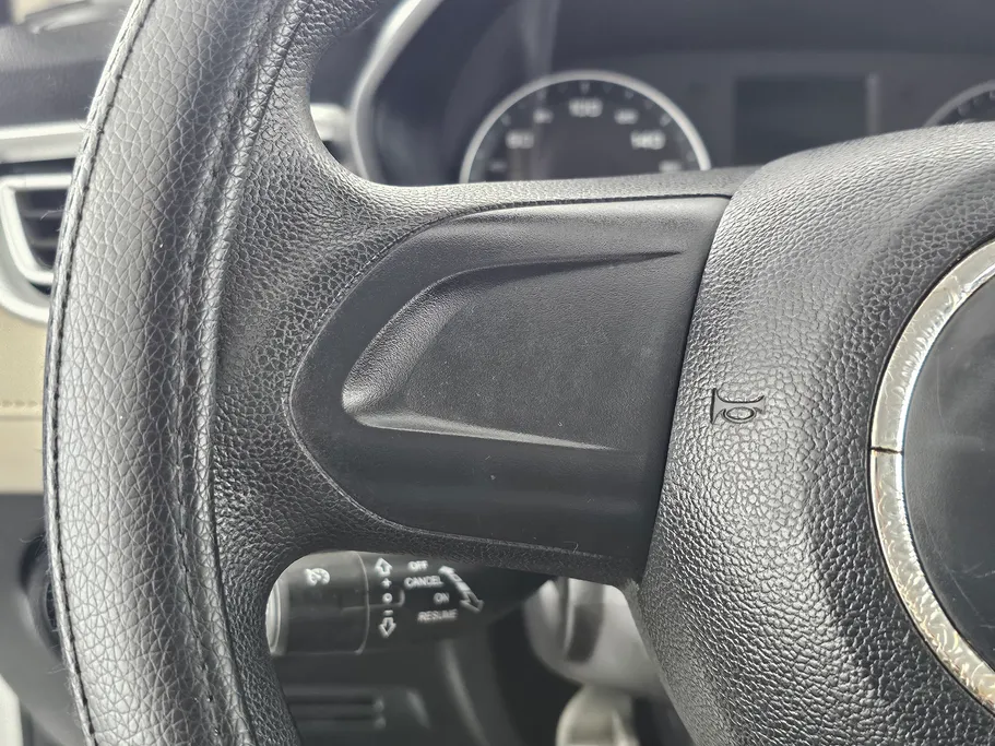 2023 MG 5 STD 