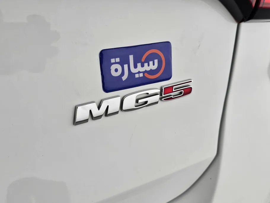 2023 MG 5 STD 
