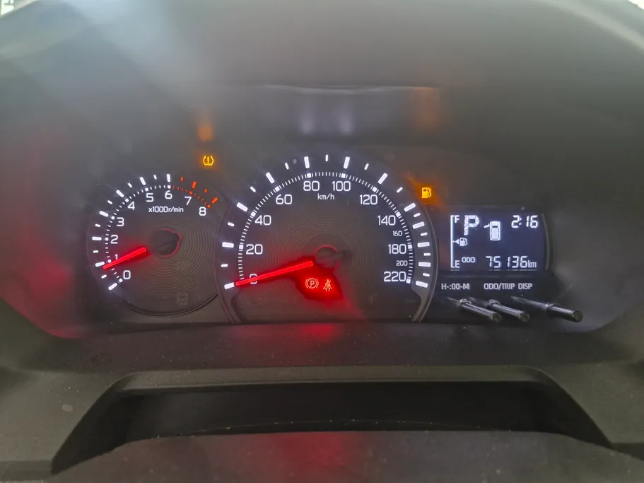 2023 Toyota Yaris  Y 