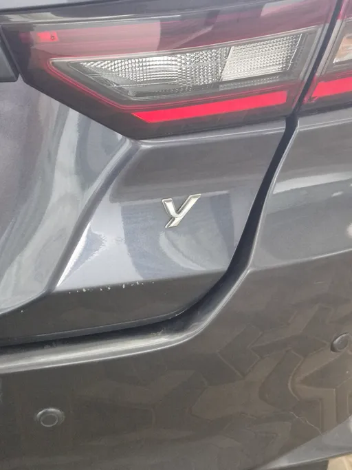 2023 Toyota Yaris  Y 