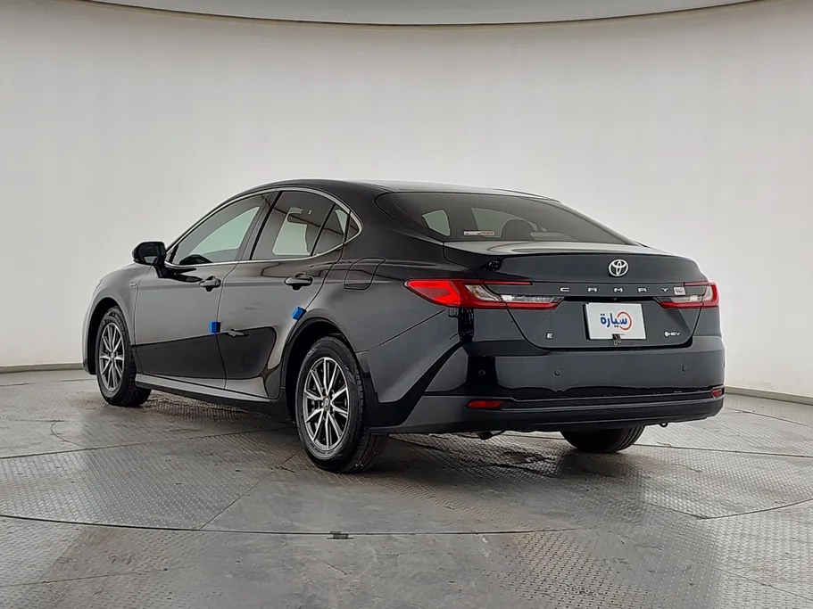 2025 تويوتا Camry  E HEV 