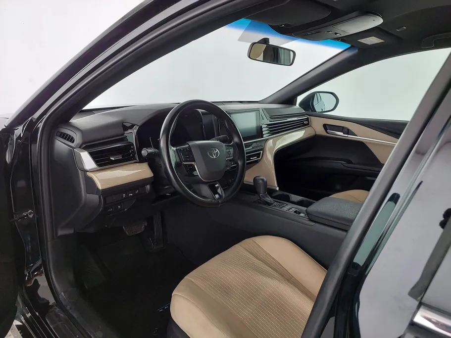 2025 تويوتا Camry  E HEV 