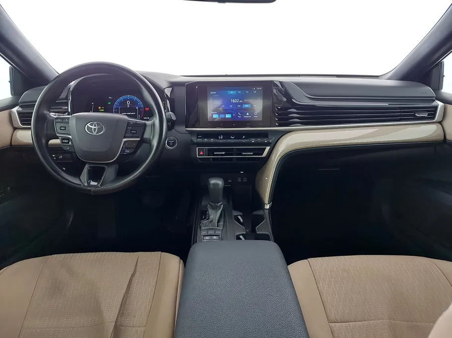 2025 تويوتا Camry  E HEV 