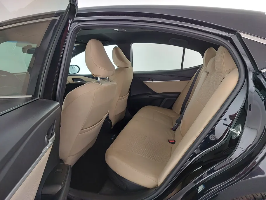 2025 تويوتا Camry  E HEV 