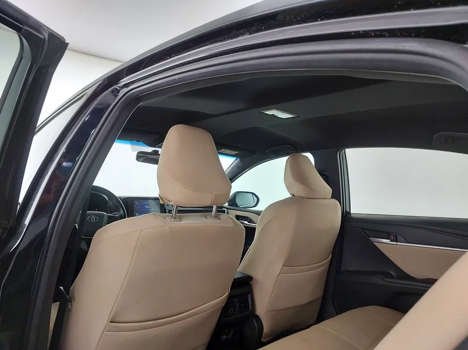 2025 تويوتا Camry  E HEV 