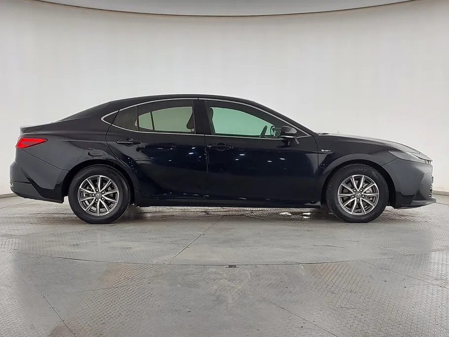 2025 تويوتا Camry  E HEV 