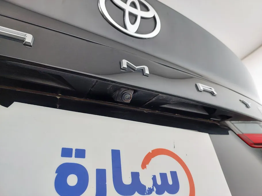 2025 تويوتا Camry  E HEV 
