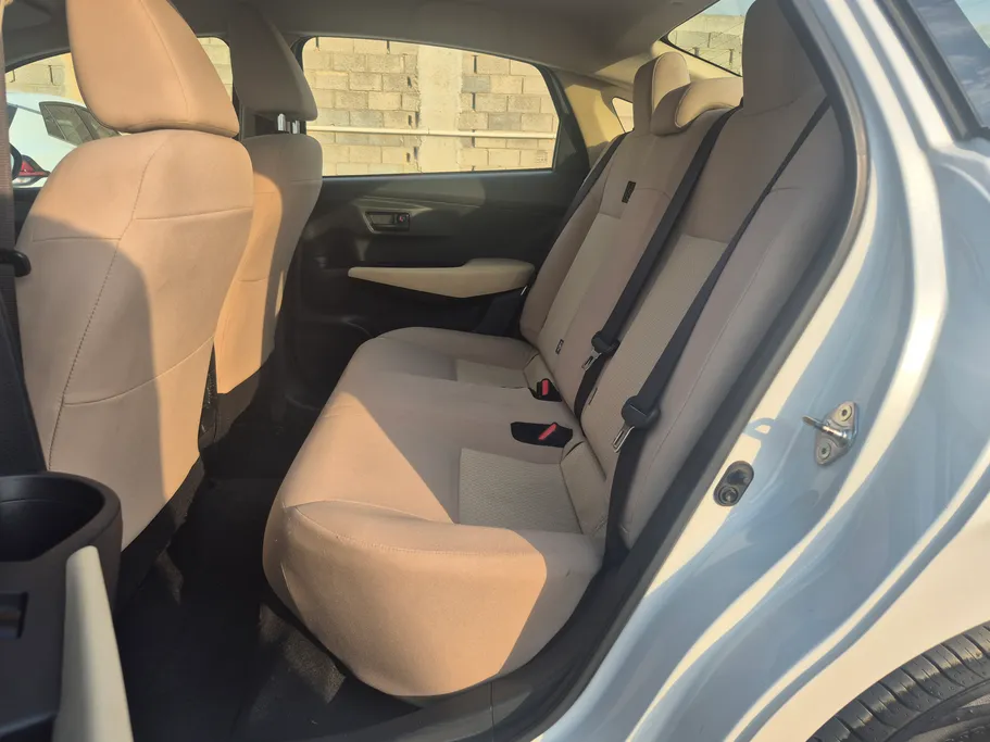 2023 Toyota Yaris  Y 