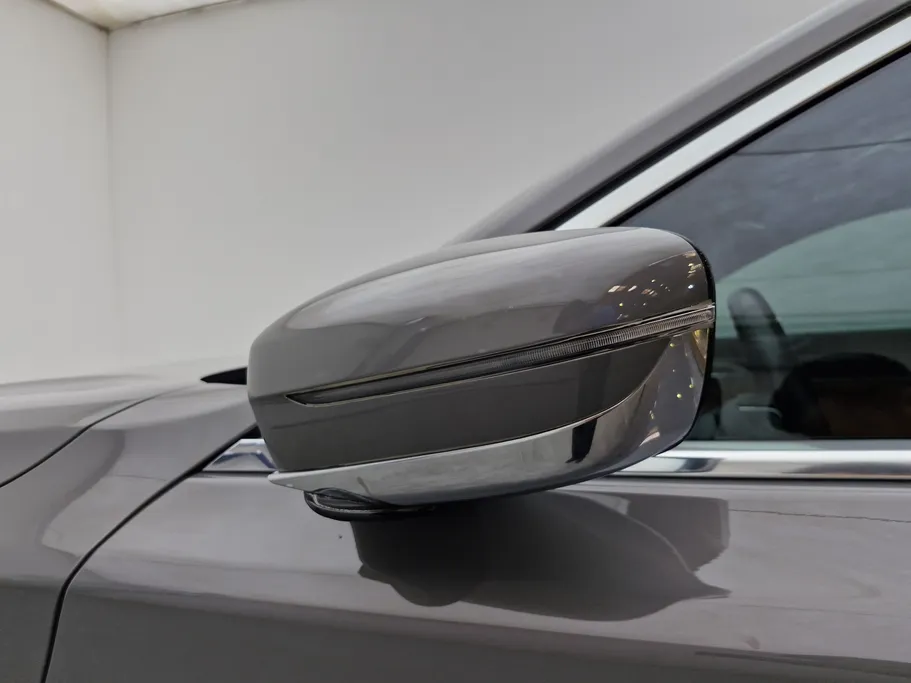2022 BMW 7 Series 730Li 
