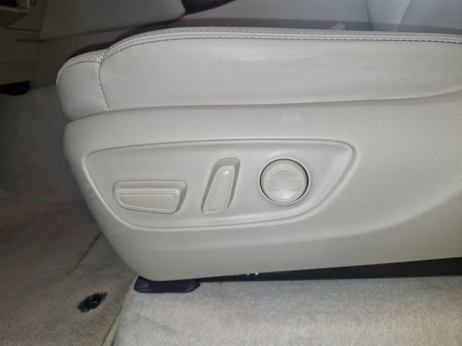 2024 Toyota Land Cruiser GXR4 