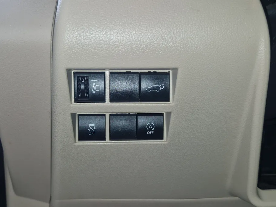 2024 Toyota Land Cruiser GXR4 