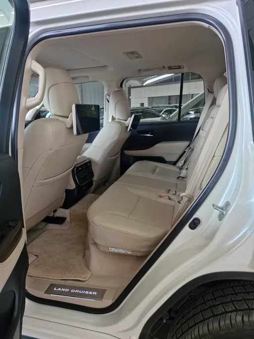 2024 Toyota Land Cruiser GXR4 