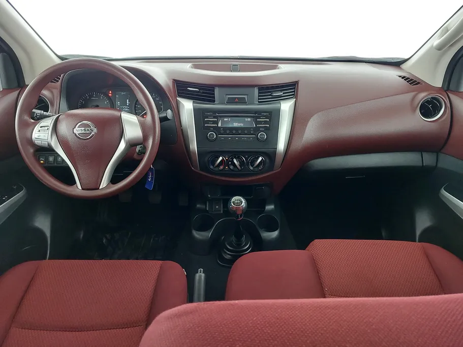 2020 Nissan Navara SE 