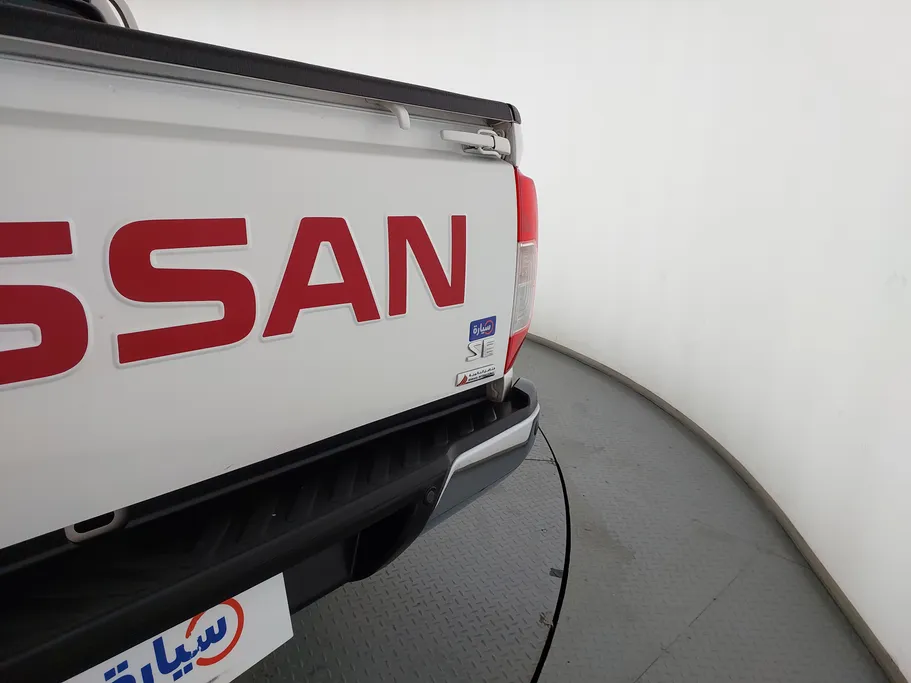 2020 Nissan Navara SE 