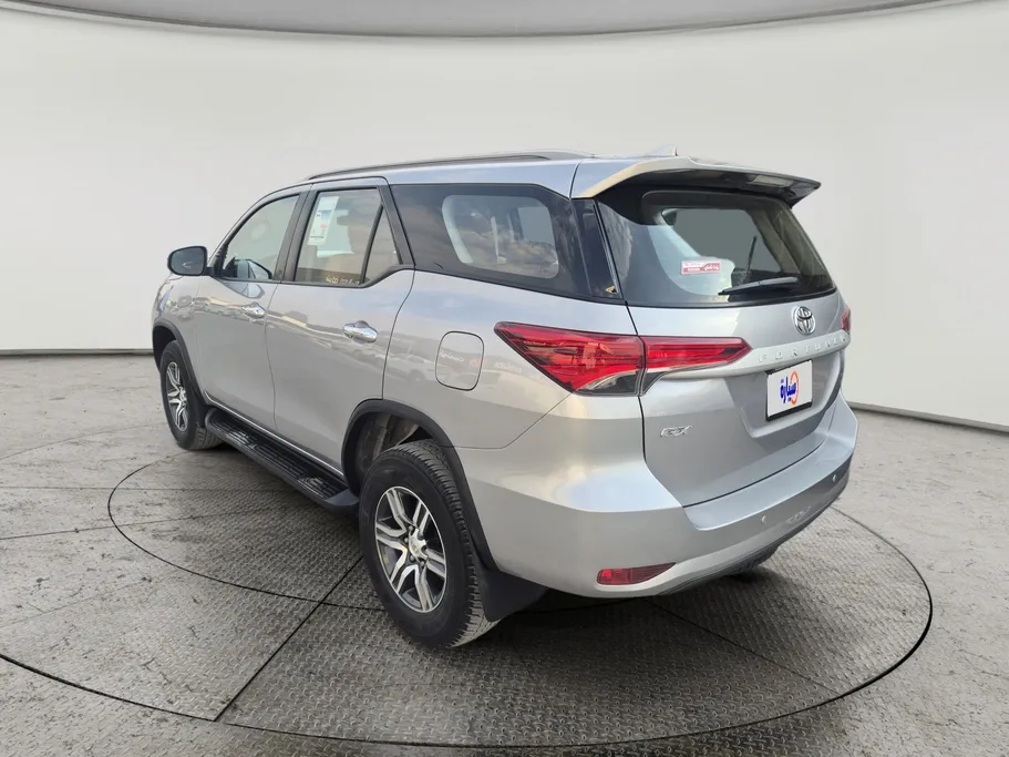 2024 Toyota Fortuner GX 