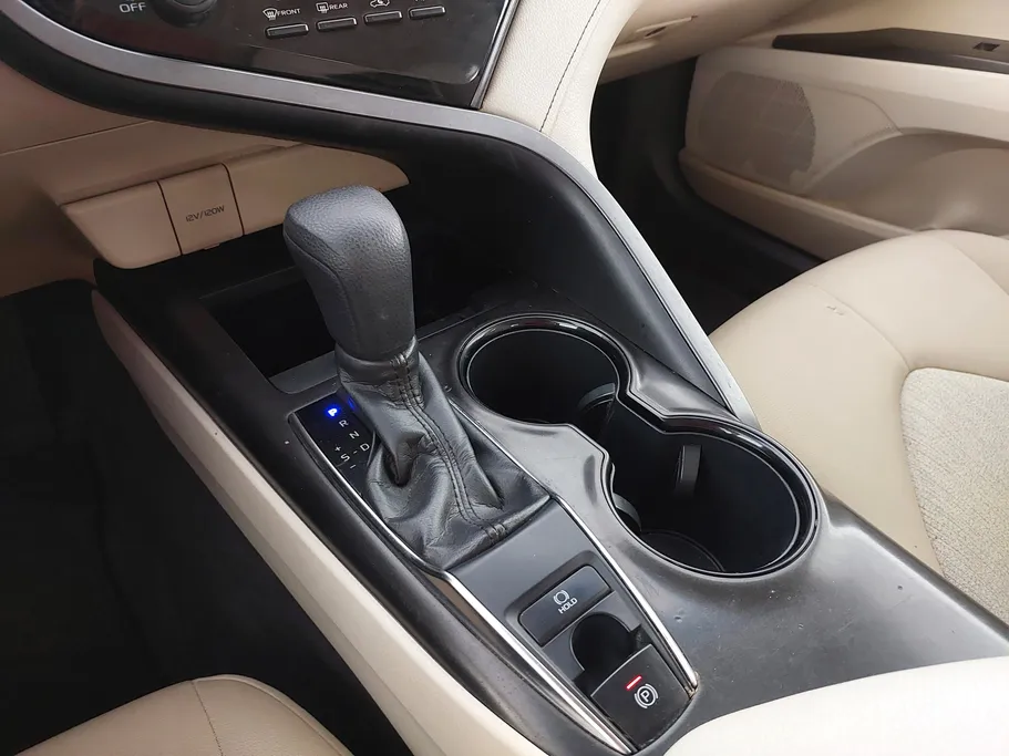2024 Toyota Camry  LE 