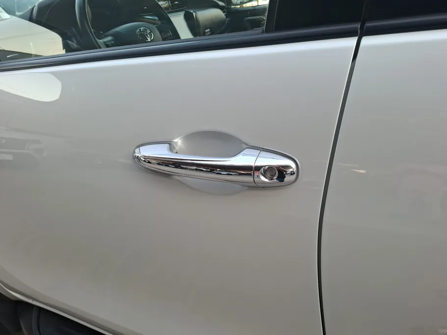 2023 Toyota Fortuner VX 