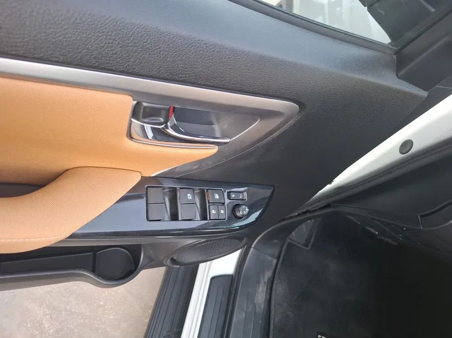 2023 Toyota Fortuner VX 