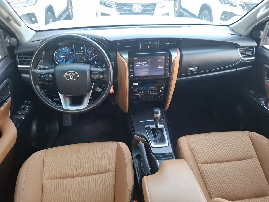 2023 Toyota Fortuner VX 