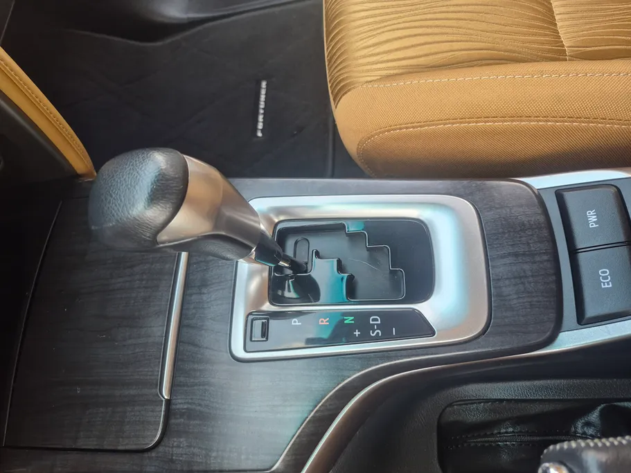 2024 Toyota Fortuner VX 