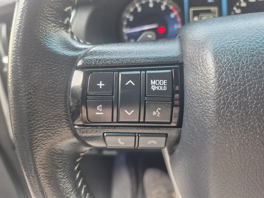 2024 Toyota Fortuner VX 