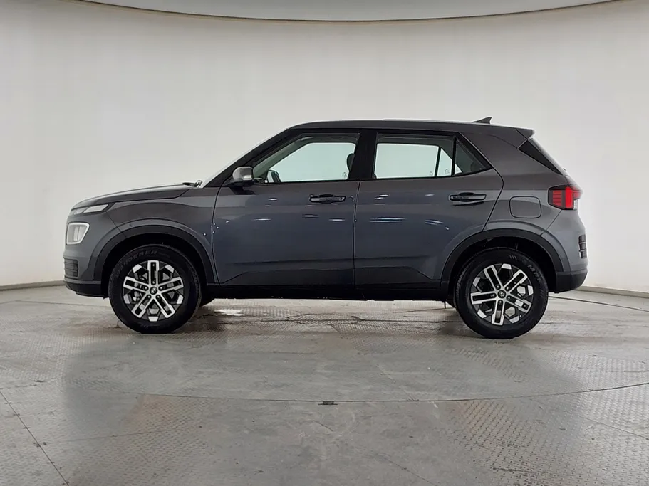2024 Hyundai Venue Smart 
