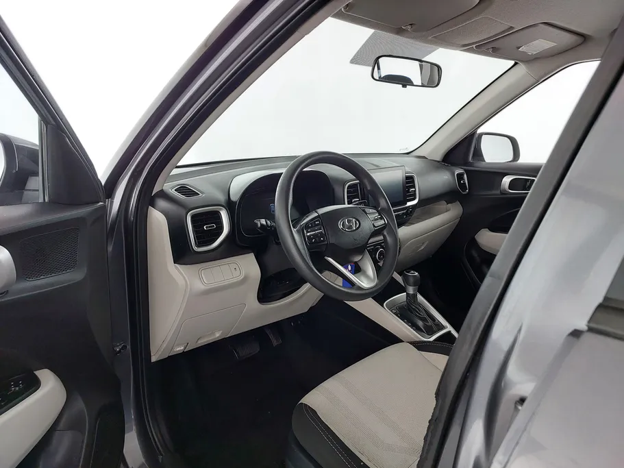 2024 Hyundai Venue Smart 
