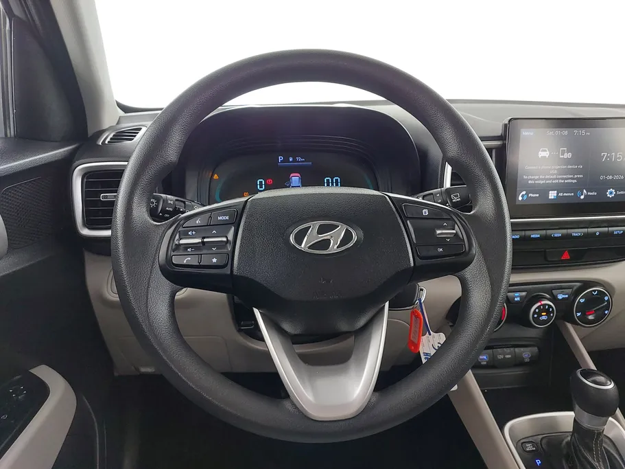 2024 Hyundai Venue Smart 