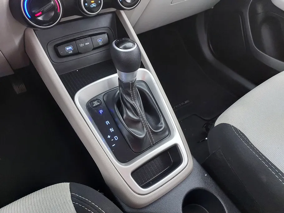 2024 Hyundai Venue Smart 