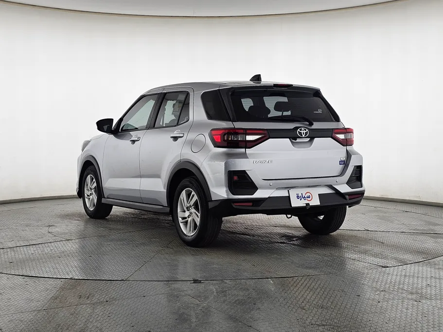 2024 Toyota Raize XLE 