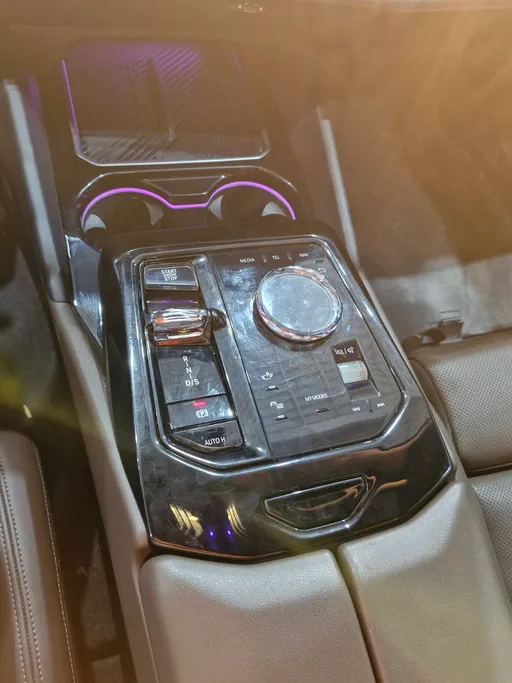 2024 BMW 5 Series 520i 