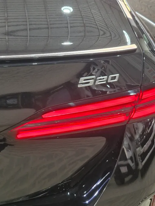 2024 BMW 5 Series 520i 