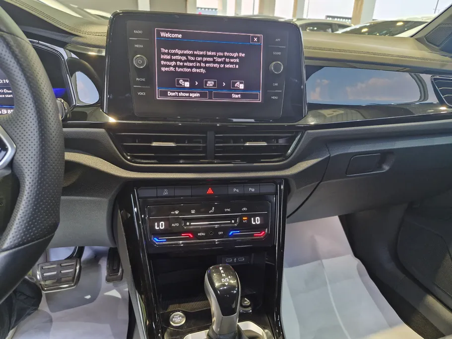 2023 Volkswagen T Roc ار لاين 