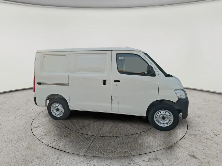 2023 Toyota LiteAce Van 