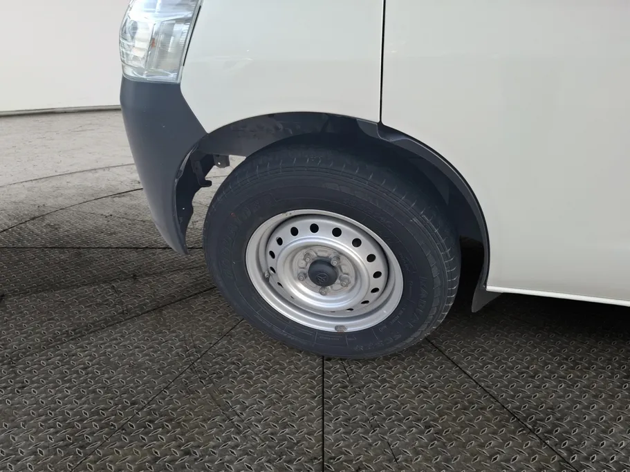 2023 Toyota LiteAce Van 