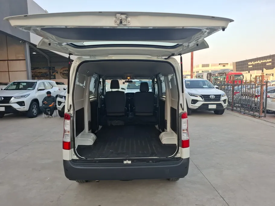 2023 Toyota LiteAce Van 