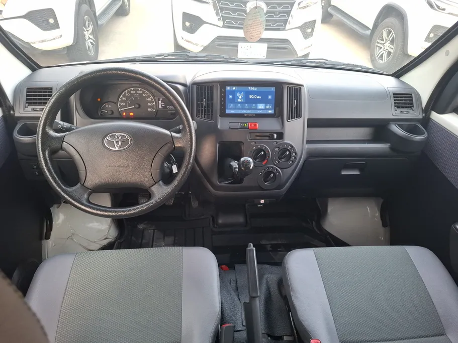 2023 Toyota LiteAce Van 