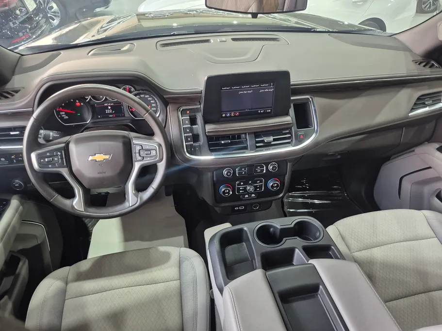 2024 Chevrolet Suburban LS 