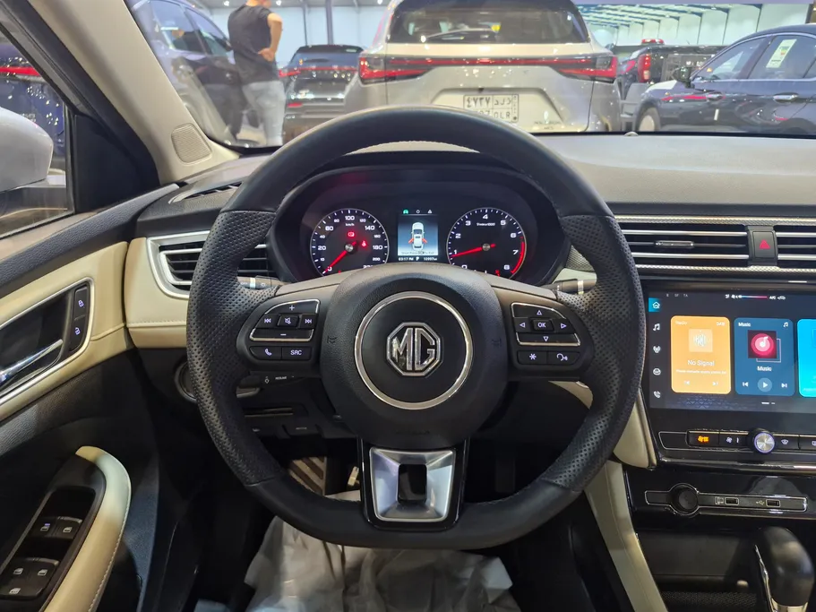 2024 MG 5 COM 