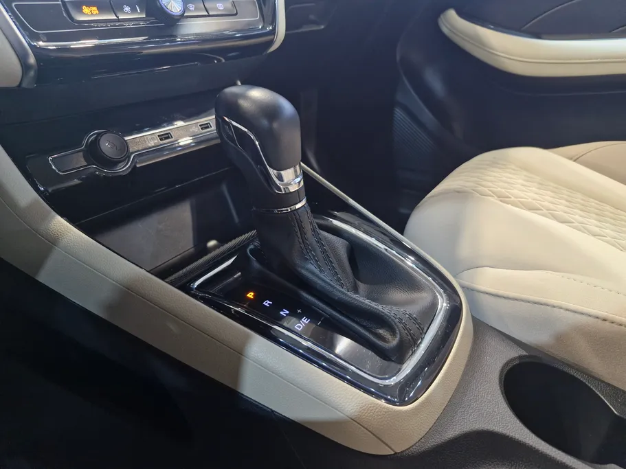 2024 MG 5 COM 