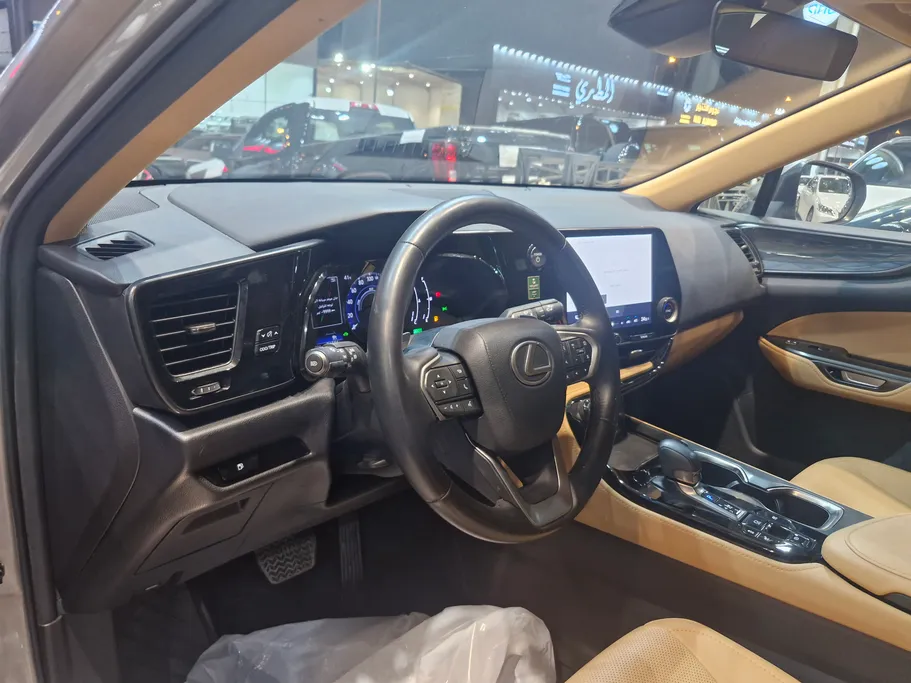 2024 Lexus NX 350h HH 