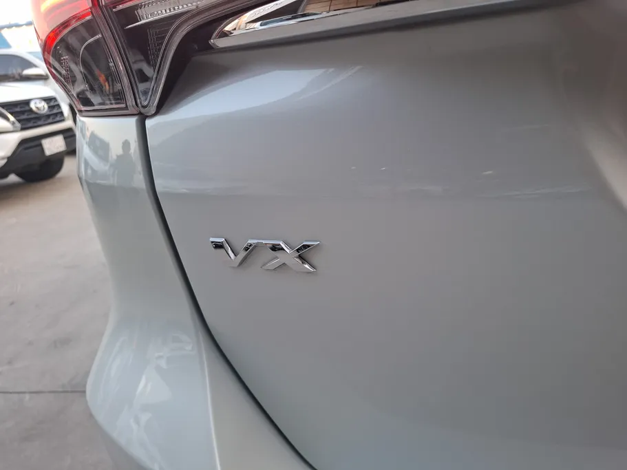تويوتا فورتشنر VX1 2023 