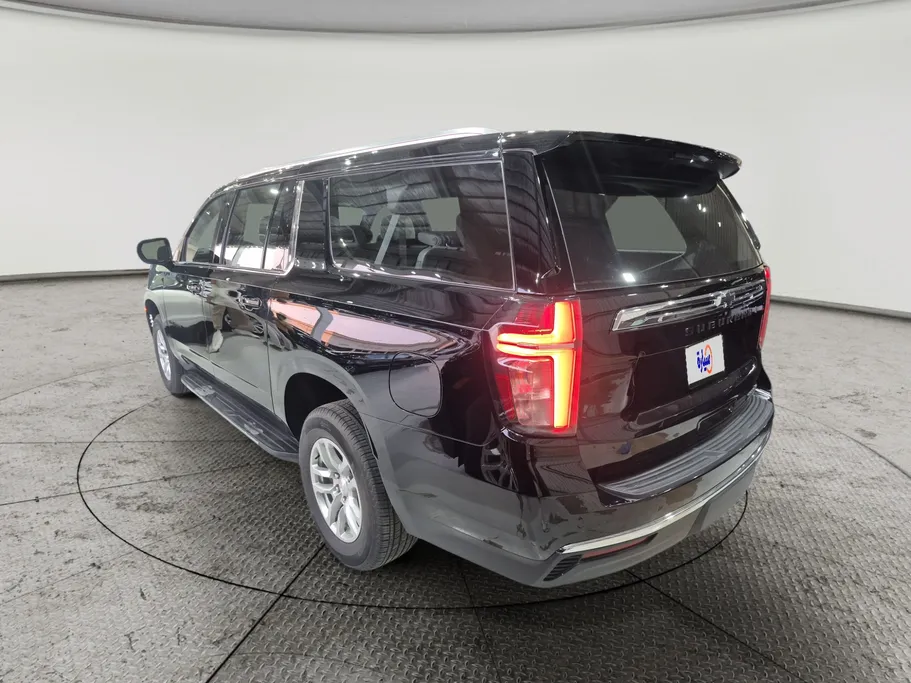 2024 Chevrolet Suburban LS 