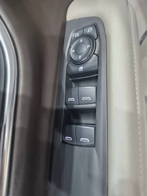 2024 Chevrolet Suburban LS 