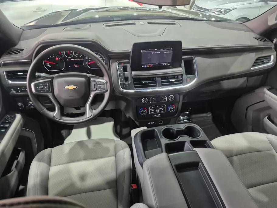 2024 Chevrolet Suburban LS 