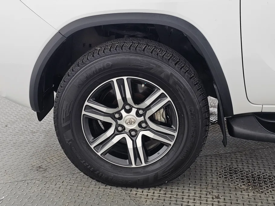 2024 Toyota Fortuner GX2 