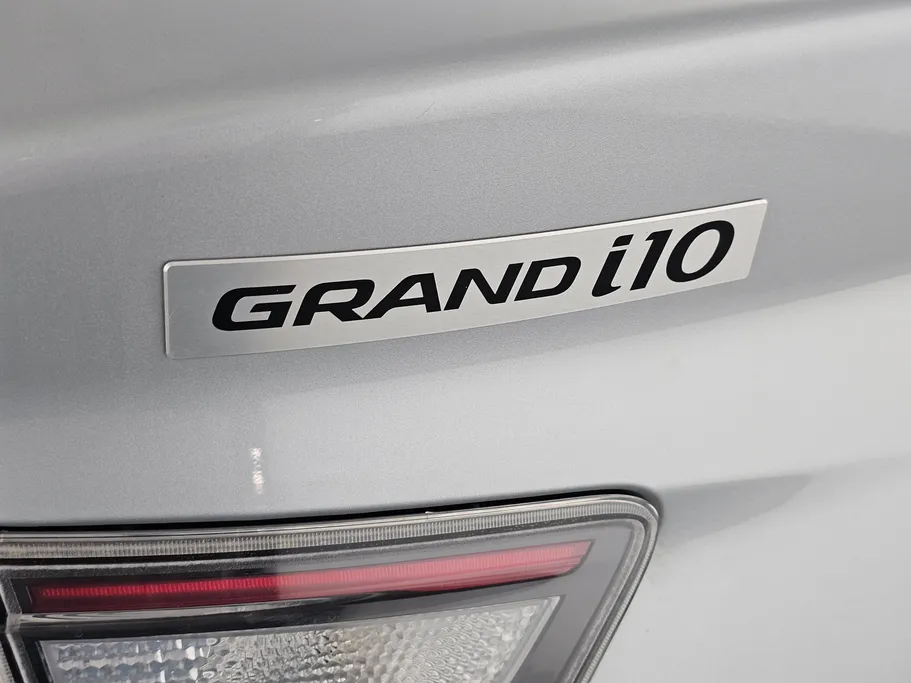 هيونداي Grand i10 فلييت 2024 